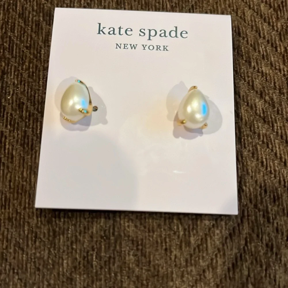 kate spade Brilliant Statement Pear-cut Pearl Stud Earrings/ NWT